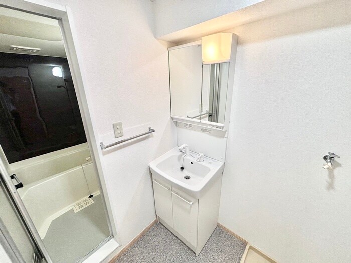 物件内観写真14　(洗面)