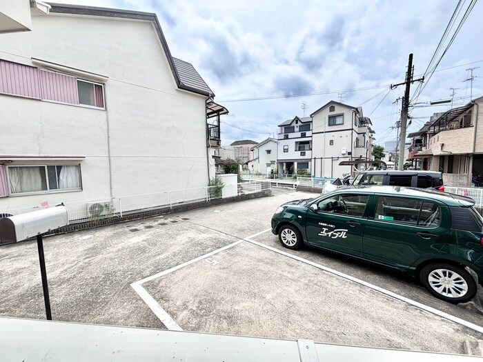 物件内観写真22　(室内からの展望)