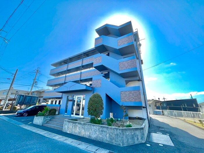 マリ－ブ１８２０の外観写真