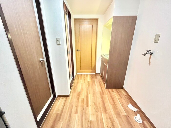 マリ－ブ１８２０の廊下