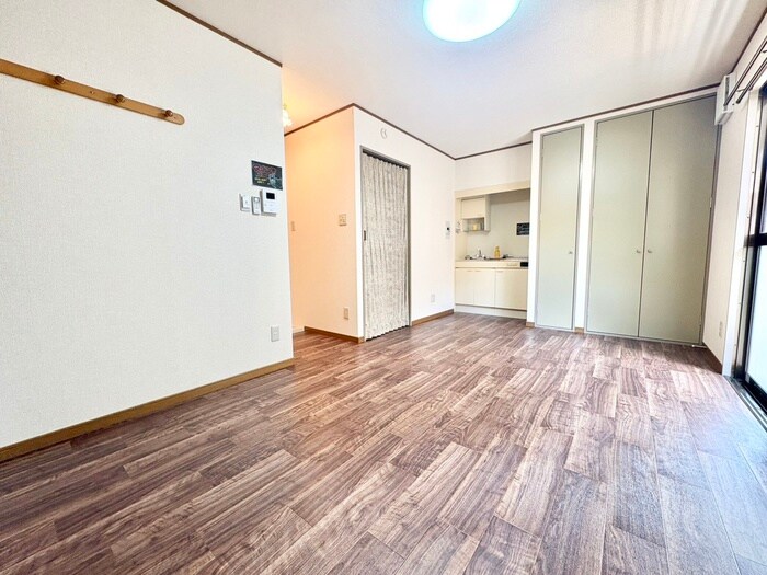 物件内観写真6　(居室)