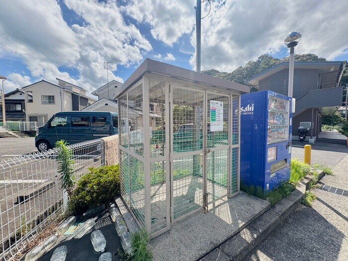 物件外観写真4　(建物設備)