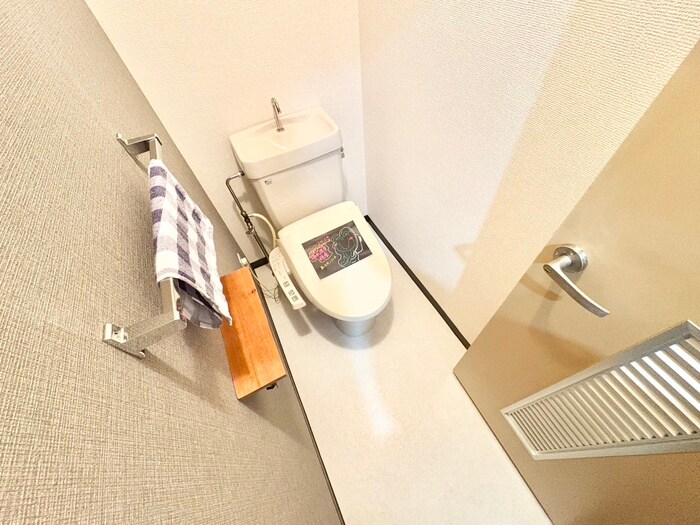 物件内観写真13　(トイレ)