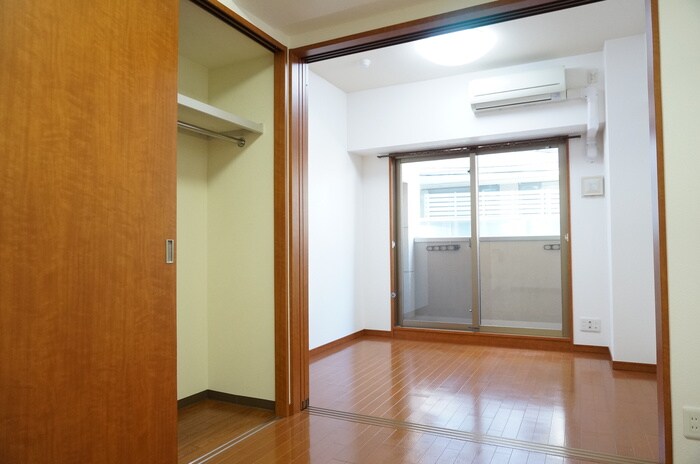 物件内観写真6　(居室)