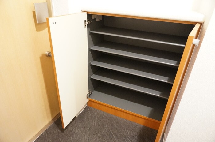 物件内観写真12　(靴箱)