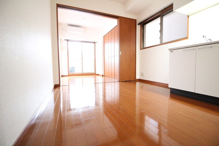 物件内観写真15　(居室)