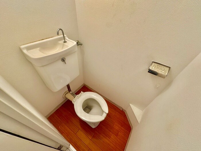 物件内観写真11　(トイレ)