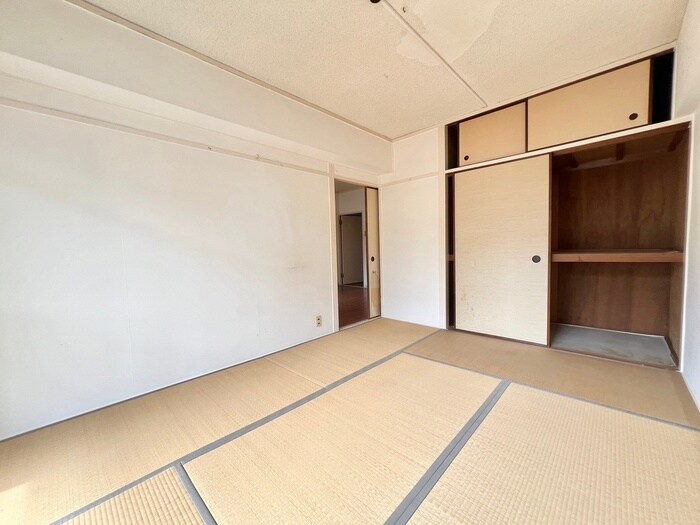 物件内観写真12　(居室)