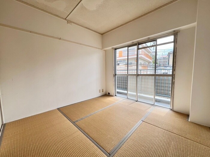 物件内観写真14　(居室)