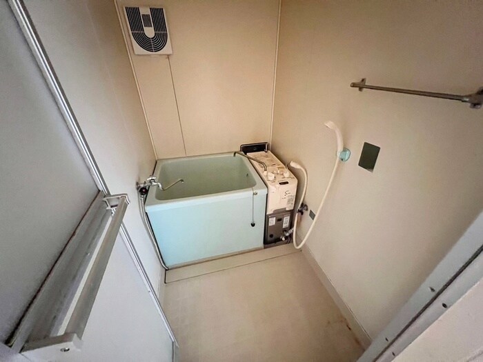 物件内観写真16　(バス／シャワールーム等)