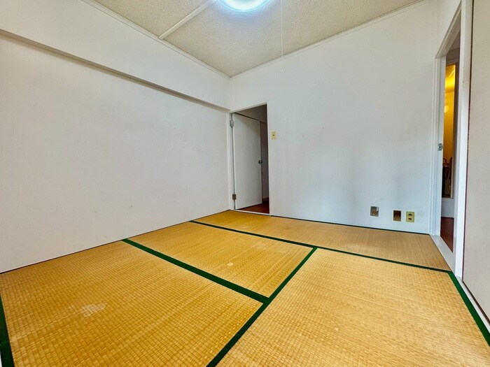 物件内観写真22　(居室)