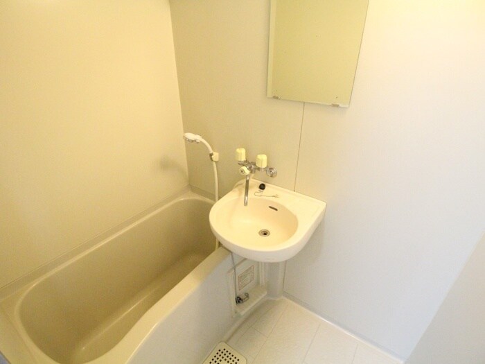 物件内観写真13　(バス／シャワールーム等)