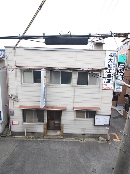 物件内観写真21　(室内からの展望)