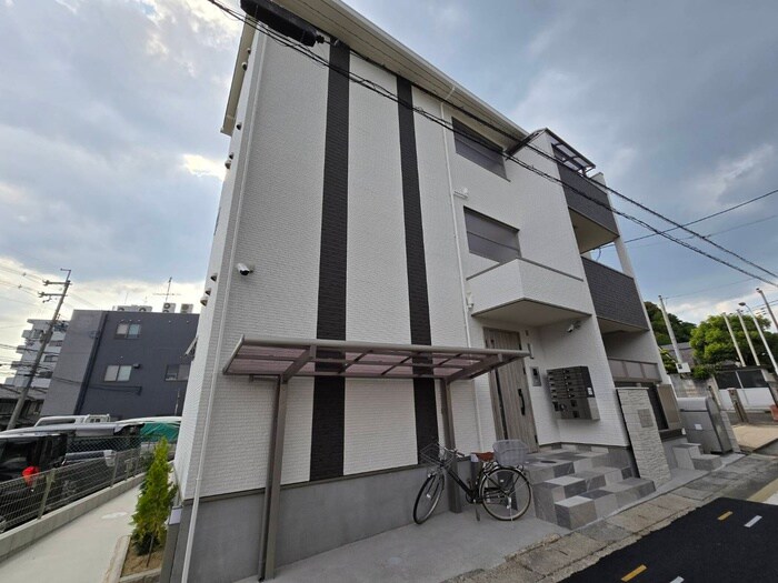 物件外観写真2　(外観写真)