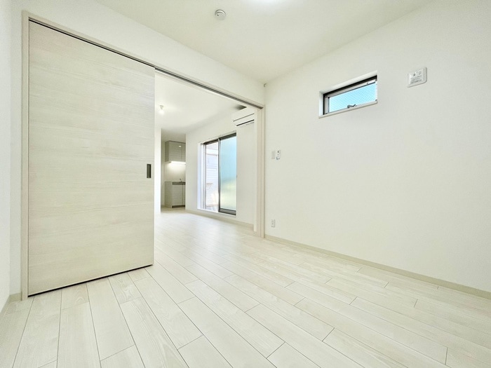 物件内観写真12　(居室)