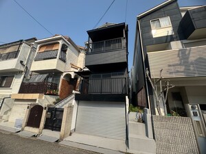 利倉東1丁目貸家外観写真
