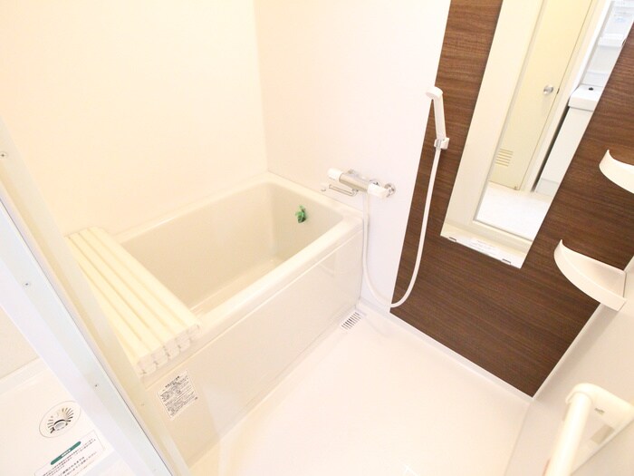 物件内観写真9　(バス／シャワールーム等)