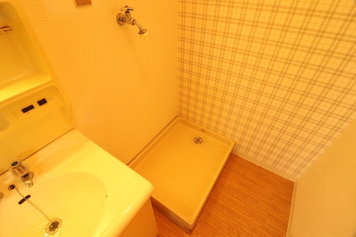 物件内観写真20　(洗濯機置場)