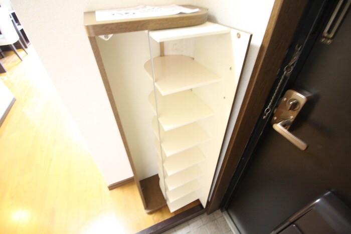 物件内観写真16　(靴箱)