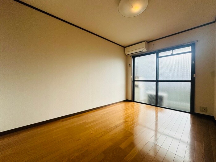 物件内観写真17　(居室)