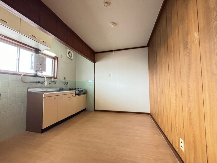 物件内観写真6　(居室)