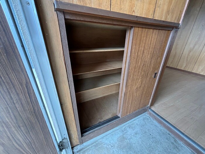物件内観写真11　(靴箱)