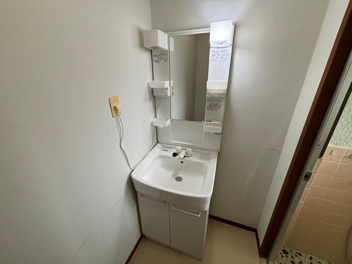 物件内観写真13　(洗面)