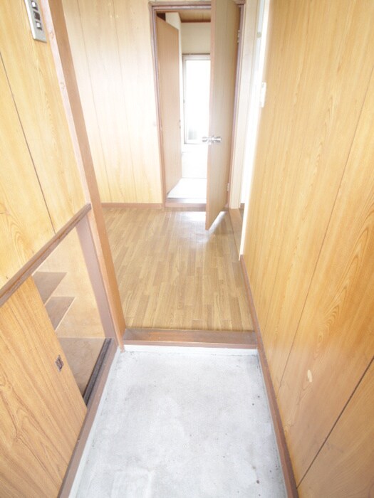 物件内観写真20　(玄関)