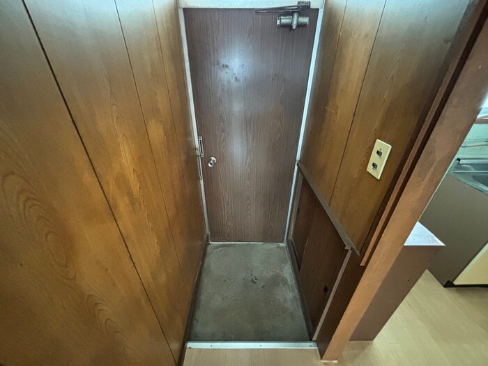物件内観写真20　(玄関)