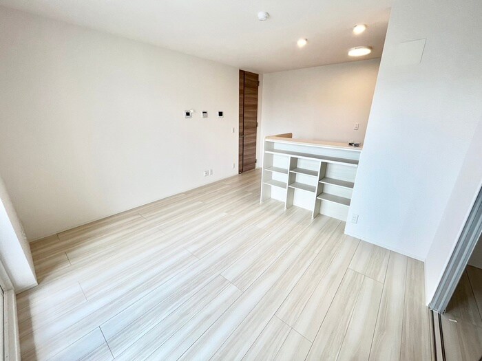 物件内観写真7　(居室)