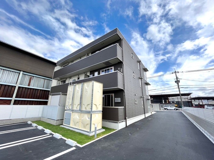 物件外観写真6　(外観写真)