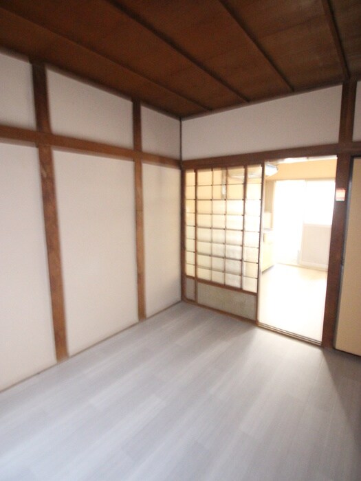 物件内観写真13　(居室)