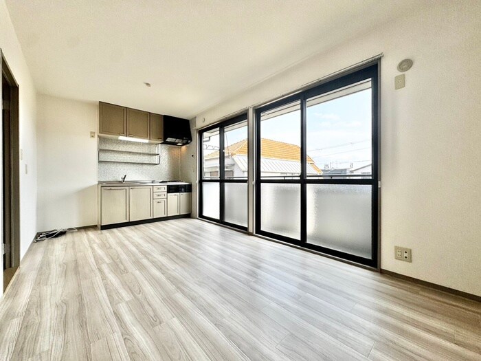 物件内観写真7　(居室)