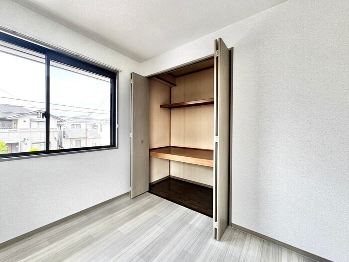 物件内観写真14　(収納)