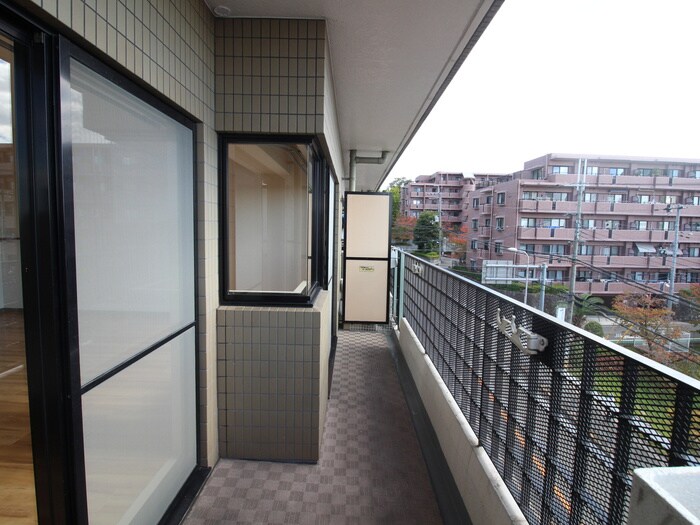 物件内観写真16　(ベランダ・バルコニー)