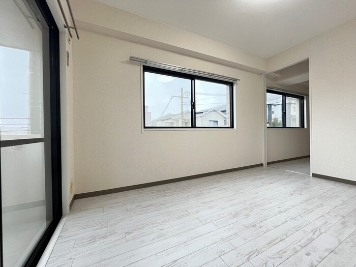 物件内観写真17　(居室)