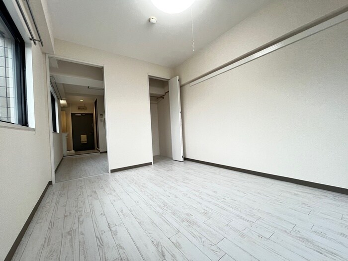 物件内観写真18　(居室)