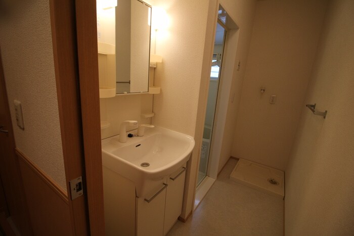 物件内観写真10　(洗面)
