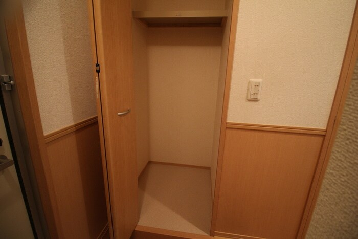 物件内観写真21　(収納)