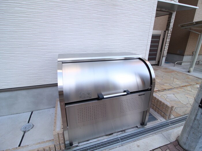 物件外観写真6　(建物設備)