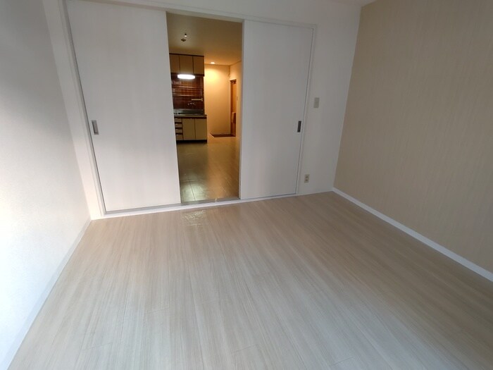 物件内観写真18　(居室)