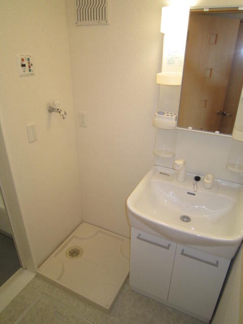 物件内観写真13　(洗面)