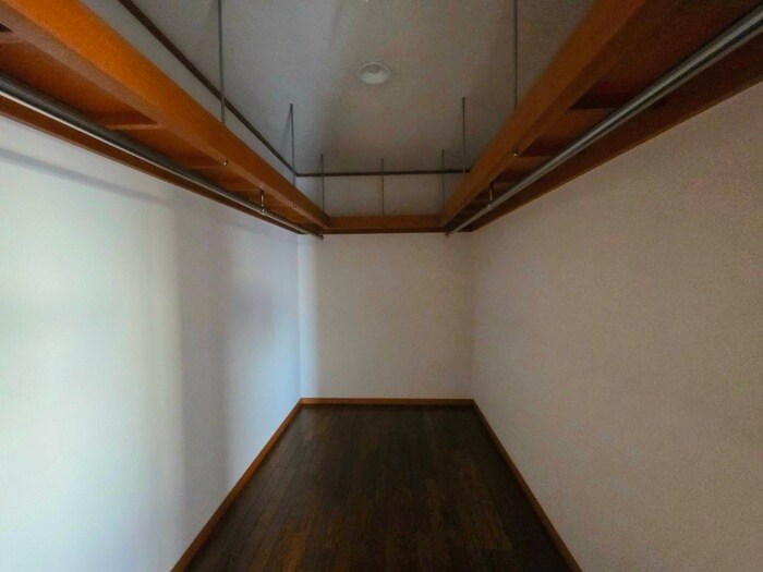 物件内観写真18　(収納)