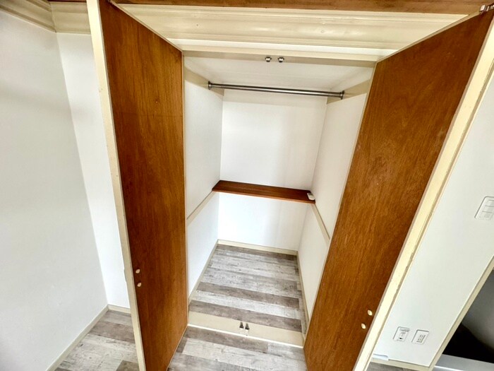 物件内観写真13　(収納)