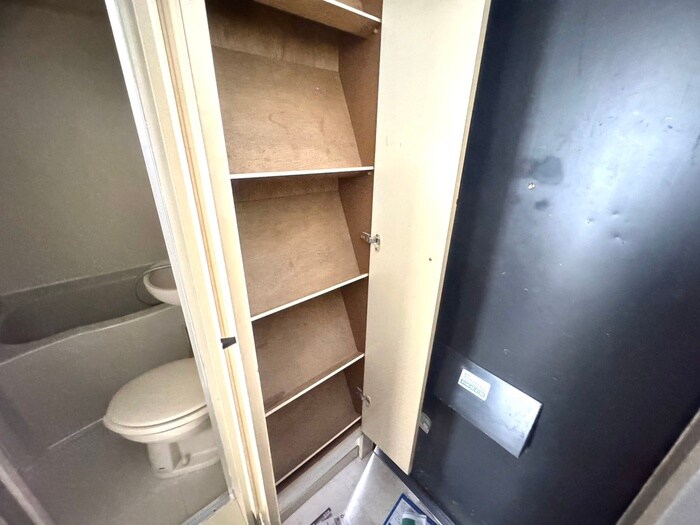 物件内観写真18　(靴箱)