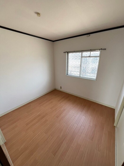 物件内観写真11　(居室)