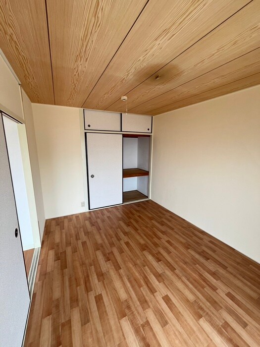 物件内観写真12　(居室)