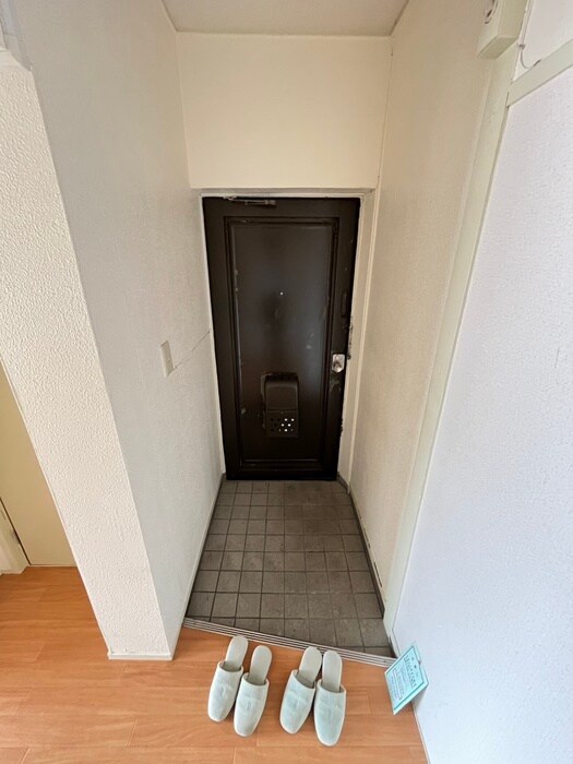 物件内観写真22　(玄関)