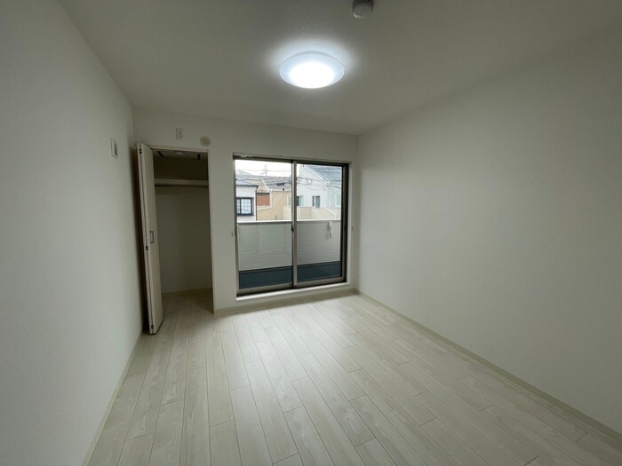 物件内観写真10　(居室)