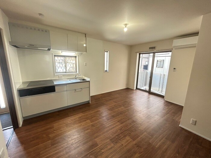 物件内観写真8　(居室)